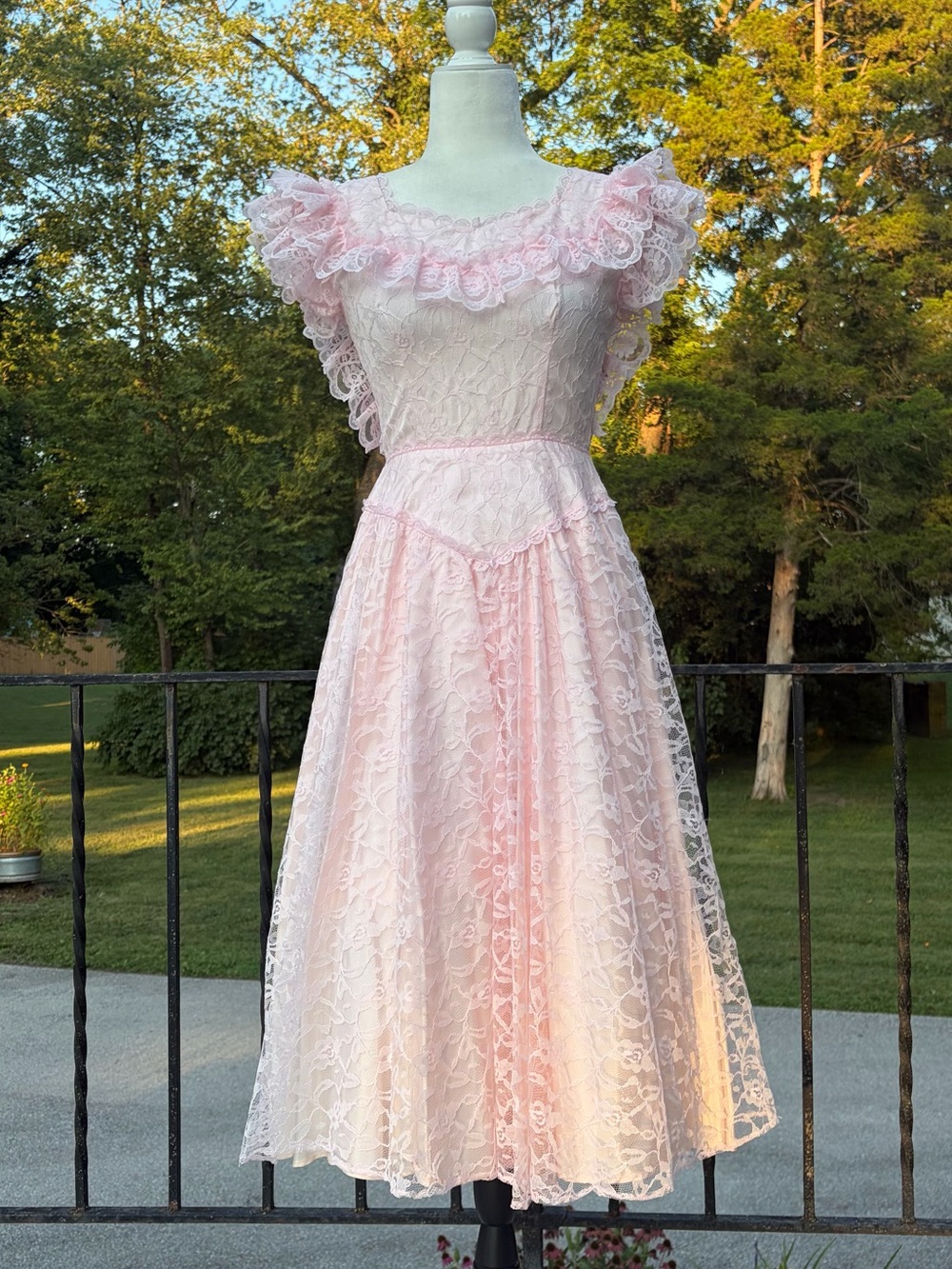 Vintage 80s Pink Lace Princess Fairy Prom Garden Party Dress Tea Length Size 5